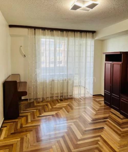 1 Սենյականոց Բնակարան, 43քմ, 8/10 հարկ, Կապիտալ Վերանորոգված, Կահավորված, Արևկող