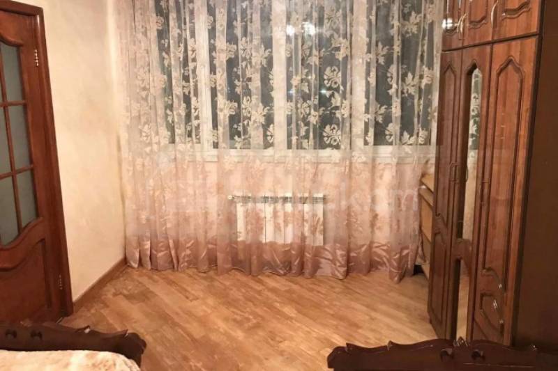 3 Սենյականոց Բնակարան, 100քմ, 16/16 հարկ, Կապիտալ Վերանորոգված, Կահավորված, Արևկող