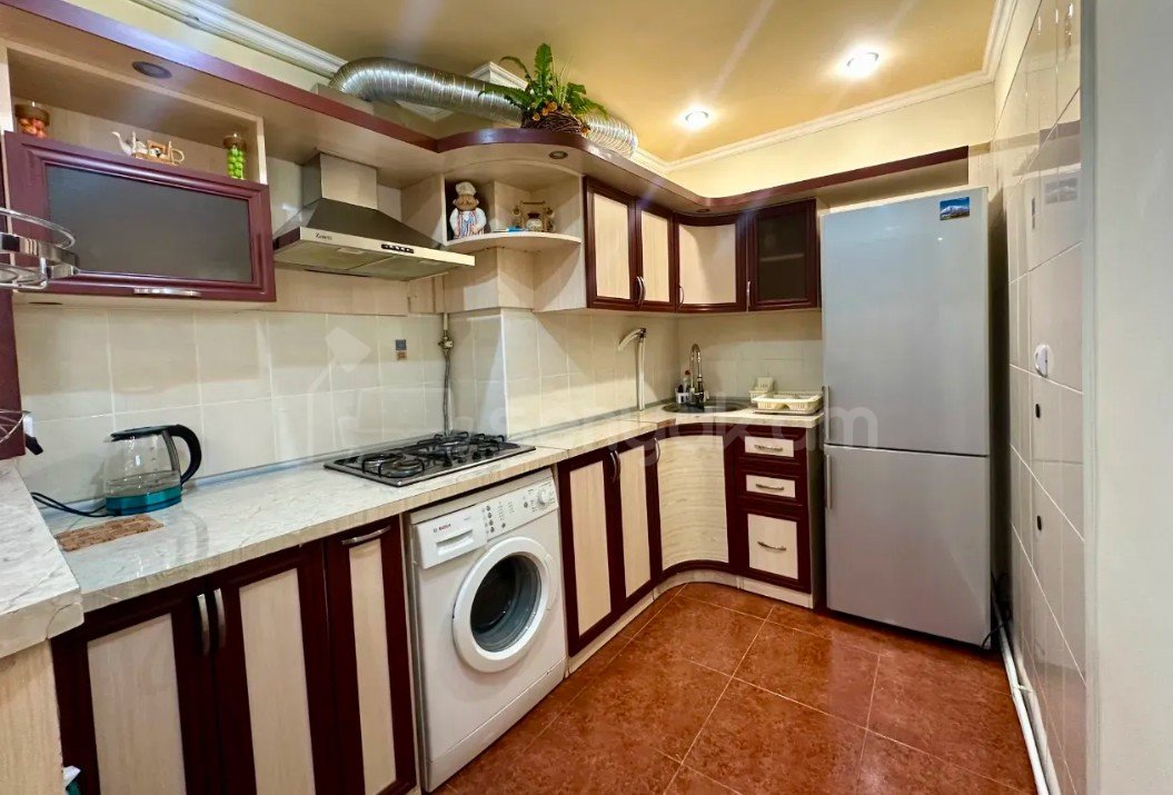 2 Սենյականոց Բնակարան, 42քմ, 5/11 հարկ, Կապիտալ Վերանորոգված, Կահավորված, Արևկող