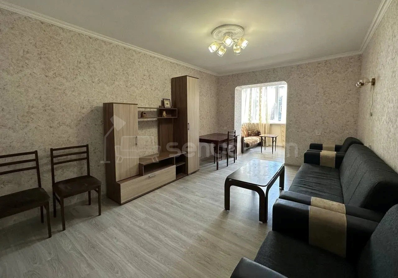 2 Սենյականոց Բնակարան Քարե Շենքում, 57քմ, 4/5 հարկ, Կապիտալ Վերանորոգված, Կահավորված, Արևկող