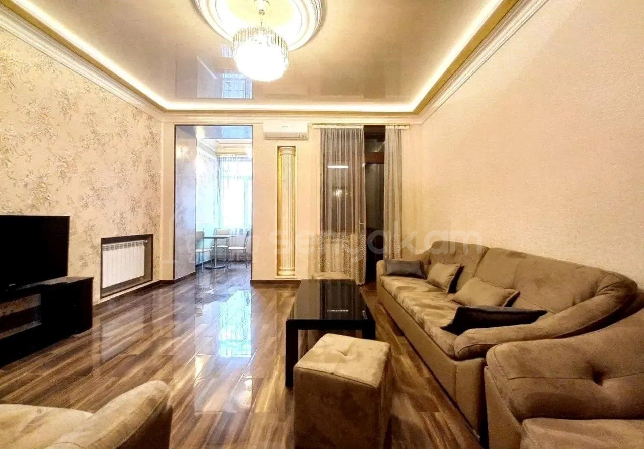 2 Սենյականոց Բնակարան Քարե Շենքում, 50քմ, 2/4 հարկ, Կապիտալ Վերանորոգված, Կահավորված, Արևկող