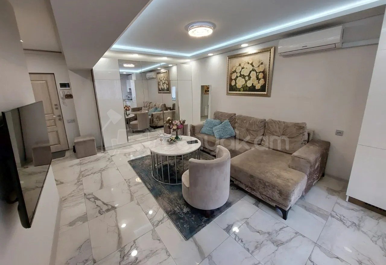 2 Սենյականոց Բնակարան Քարե Շենքում, 45քմ, 4/11 հարկ, Կապիտալ Վերանորոգված, Կահավորված, Արևկող