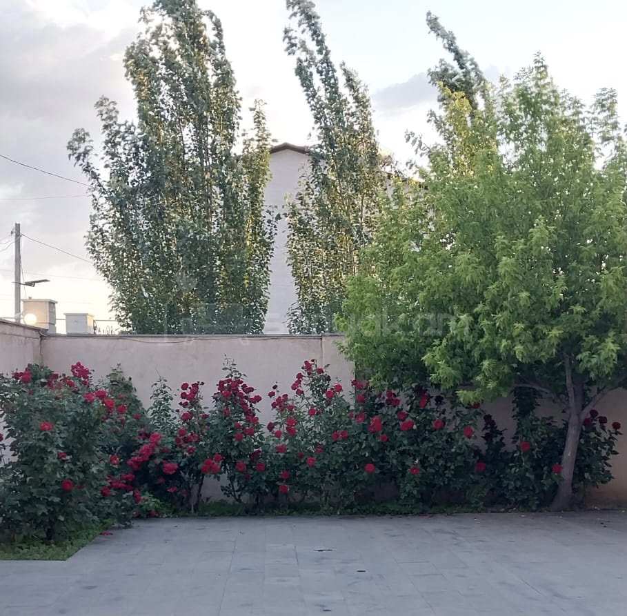 3 Սենյականոց Շքեղ Առանձնատուն, 320քմ, Լողավազանով