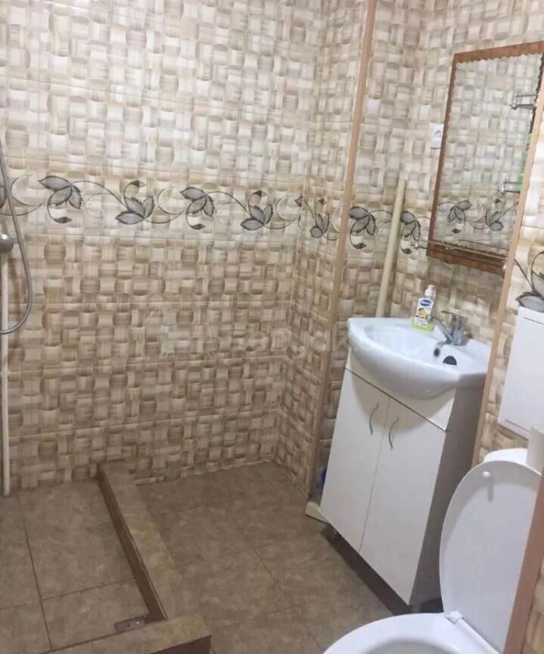 3 Սենյականոց Բնակարան, 60քմ, 3/13 հարկ, Նորմալ Վիճակում, Կահավորված, Արևկող