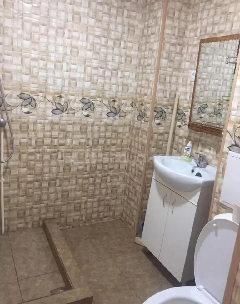 3 Սենյականոց Բնակարան, 60քմ, 3/13 հարկ, Նորմալ Վիճակում, Կահավորված, Արևկող