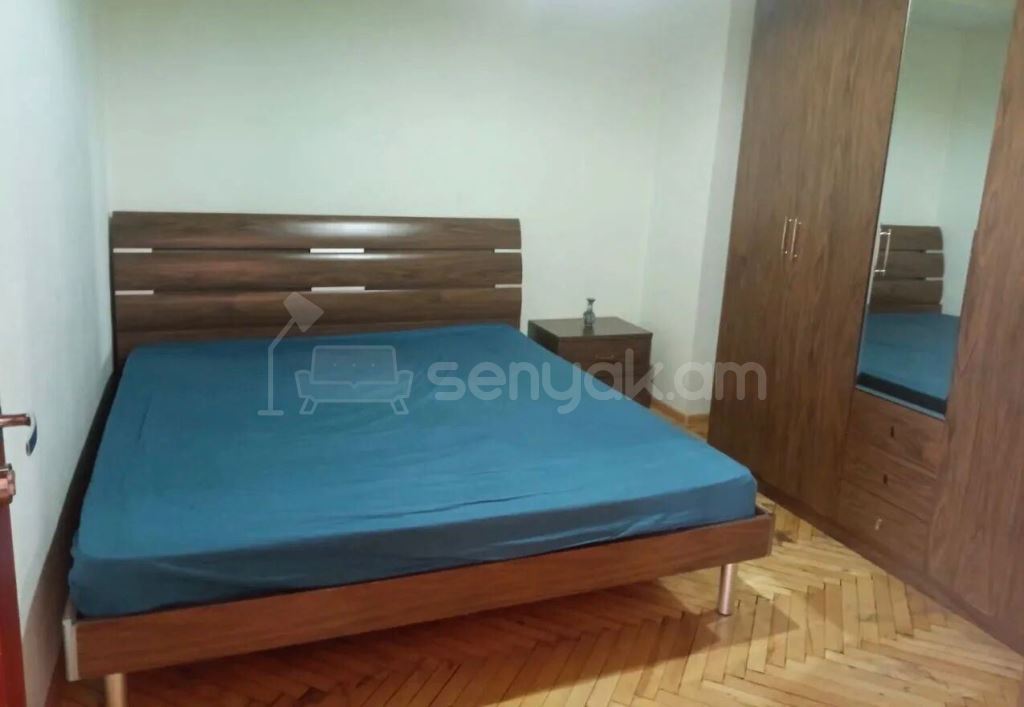 3 Սենյականոց Բնակարան, 60քմ, 3/13 հարկ, Նորմալ Վիճակում, Կահավորված, Արևկող