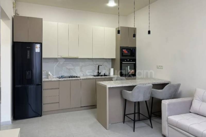 2 Սենյականոց Բնակարան Քարե Շենքում, 45քմ, 5/5 հարկ, Կապիտալ Վերանորոգված, Կահավորված, Արևկող