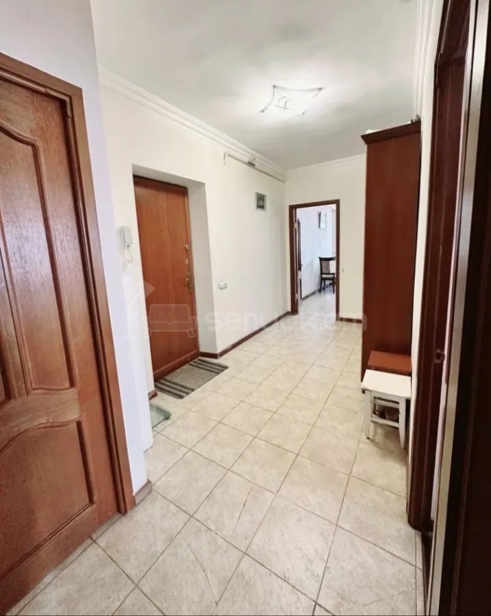 3 Սենյականոց Բնակարան, 81քմ, 13/16 հարկ, Կապիտալ Վերանորոգված