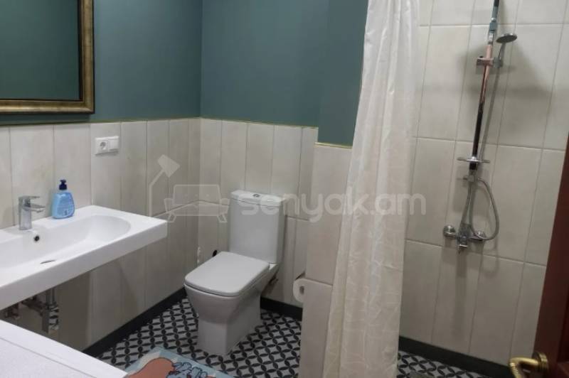 3 Սենյականոց Բնակարան, 94քմ, 4/22 հարկ, Կապիտալ Վերանորոգված, Կահավորված, Արևկող