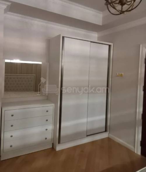 3 Սենյականոց Բնակարան, 94քմ, 4/22 հարկ, Կապիտալ Վերանորոգված, Կահավորված, Արևկող