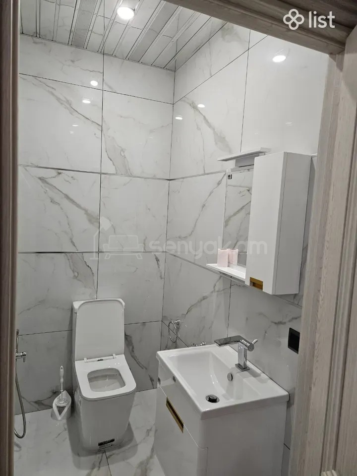 4 Սենյականոց Բնակարան Նորակառույցում, 122քմ, 14/17 հարկ, Կապիտալ Վերանորոգված, Կահավորված, Արևկող