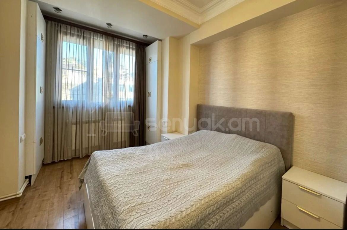2 Սենյականոց Բնակարան Նորակառույցում, 50քմ, 3/10 հարկ, Դիզայներական Վերանորոգված, Կահավորված, Արևկող