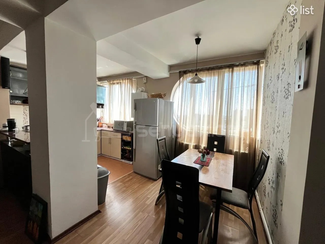 3 Սենյականոց Բնակարան, 70քմ, 12/16 հարկ, Դիզայներական Վերանորոգված, Կահավորված, Արևկող