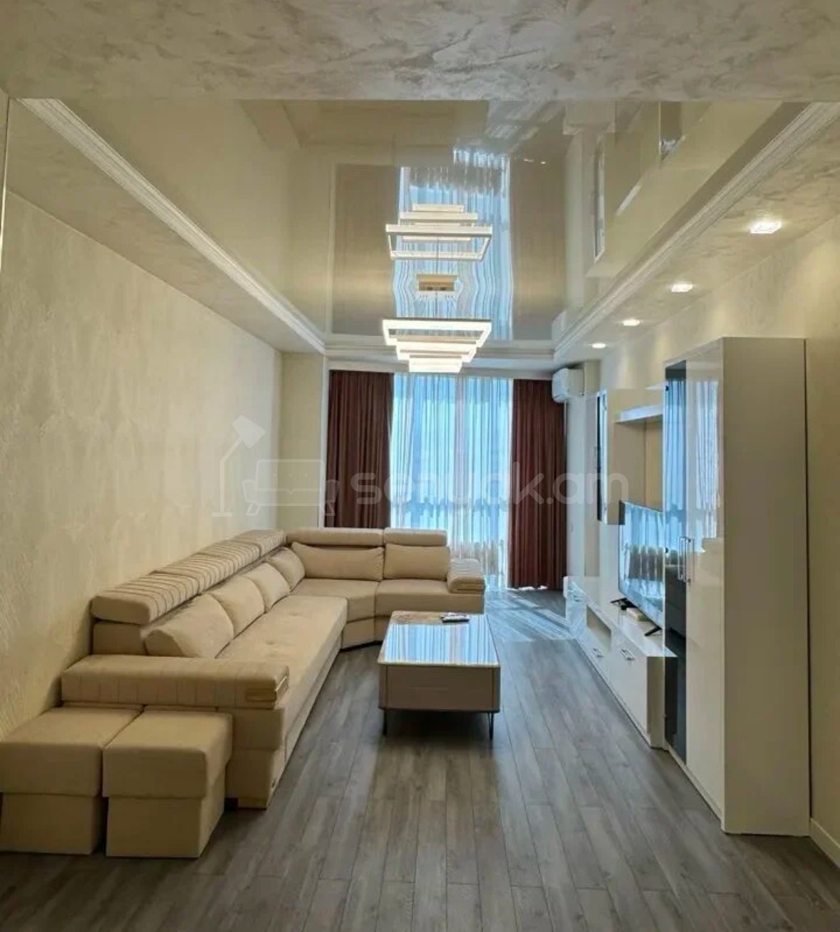 2 Սենյականոց Բնակարան Նորակառույցում, 90քմ, 2/22 հարկ, Դիզայներական Վերանորոգված, Կահավորված