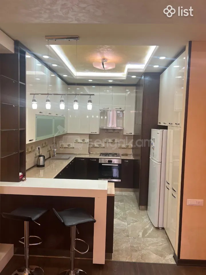 2 Սենյականոց Բնակարան Նորակառույց Քարե Շենքում, 68քմ, 7/18 հարկ, Կապիտալ Վերանորոգված, Կահավորված, Արևկող