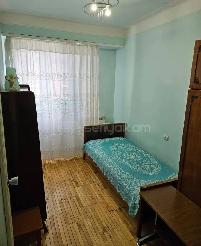 4 Սենյականոց Բնակարան, 82քմ, 3/9 հարկ, Կոսմետիկ Վերանորոգված