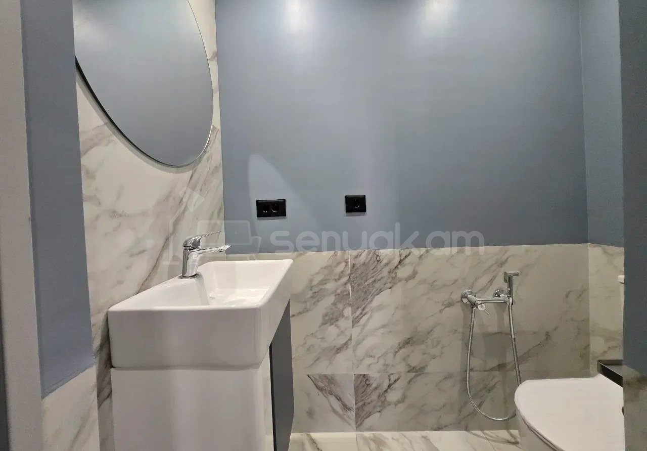 4 Սենյականոց Բնակարան Նորակառույցում, 95քմ, 4/14 հարկ, Կապիտալ Վերանորոգված, Կահավորված, Արևկող