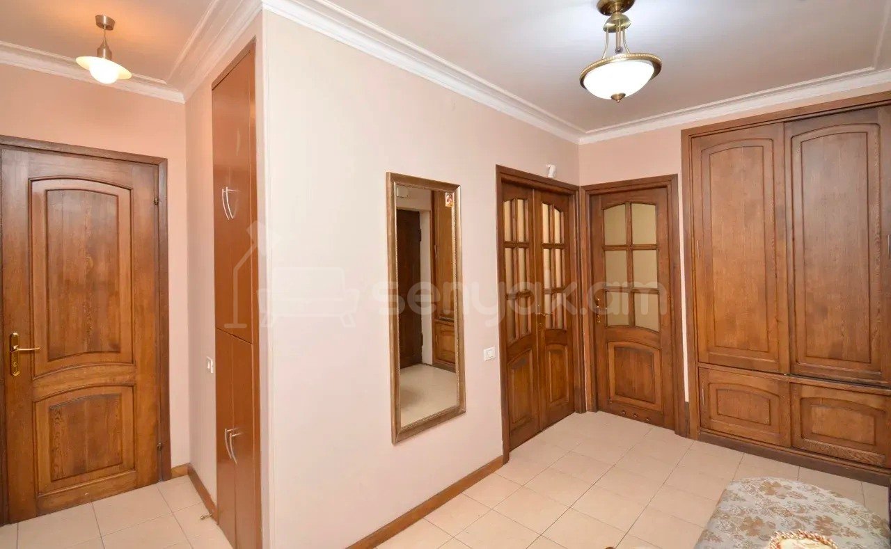 3 Սենյականոց Բնակարան, 90քմ, 5/9 հարկ, Կապիտալ Վերանորոգված, Կահավորված, Արևկող