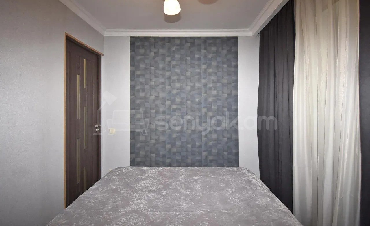 2 Սենյականոց Բնակարան, 35քմ, 3/5 հարկ, Կապիտալ Վերանորոգված, Կահավորված, Արևկող
