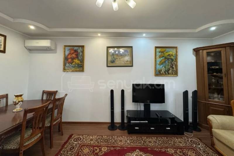 3 Սենյականոց Բնակարան, 74քմ, 8/10 հարկ, Կապիտալ Վերանորոգված, Կահավորված, Արևկող