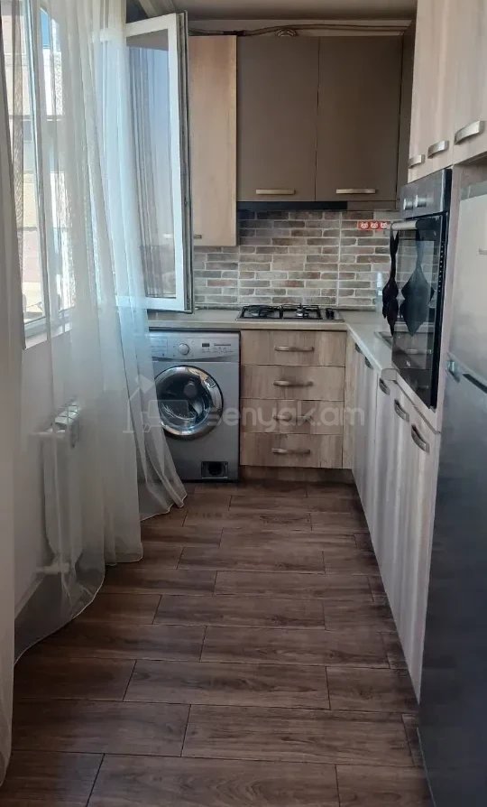 1 Սենյականոց Բնակարան, 56քմ, 8/9 հարկ, Դիզայներական Վերանորոգված, Կահավորված, Արևկող