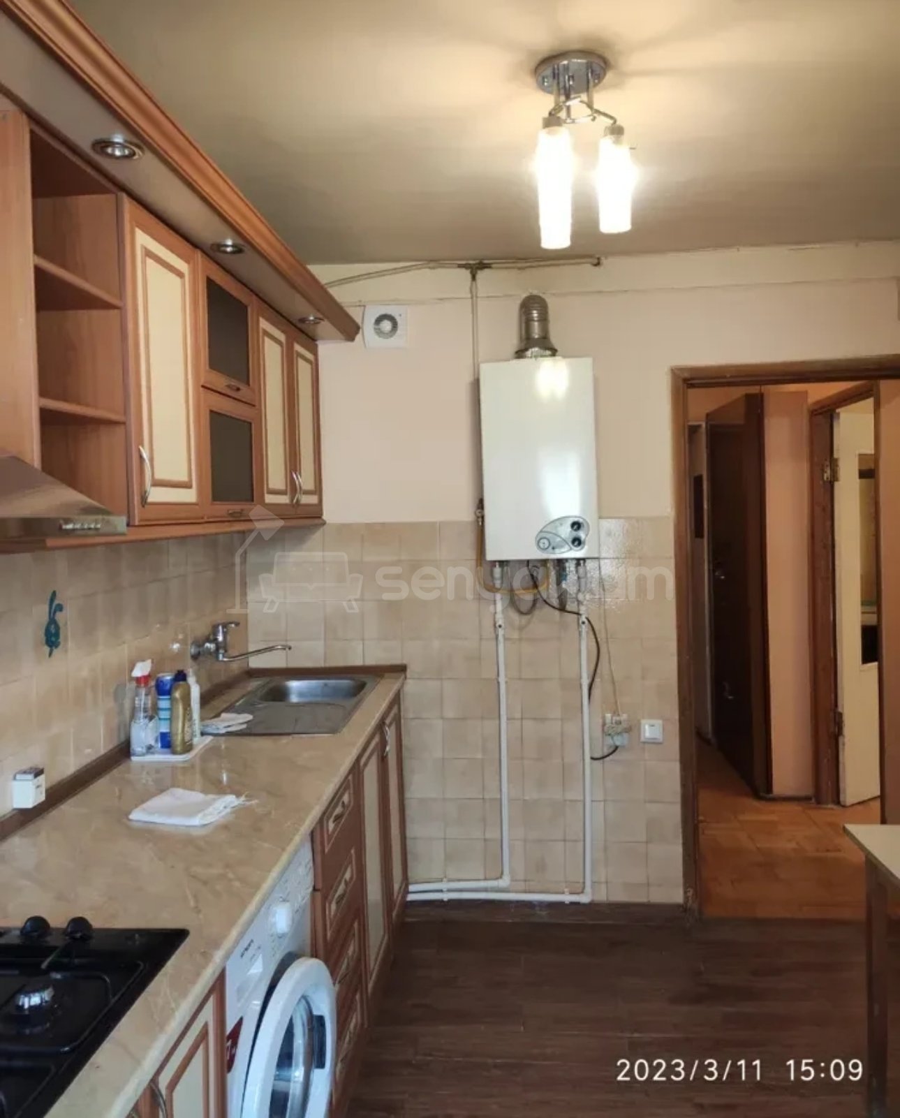 2 Սենյականոց Բնակարան Քարե Շենքում, 53քմ, 2/5 հարկ, Նորմալ Վիճակում, Կահավորված