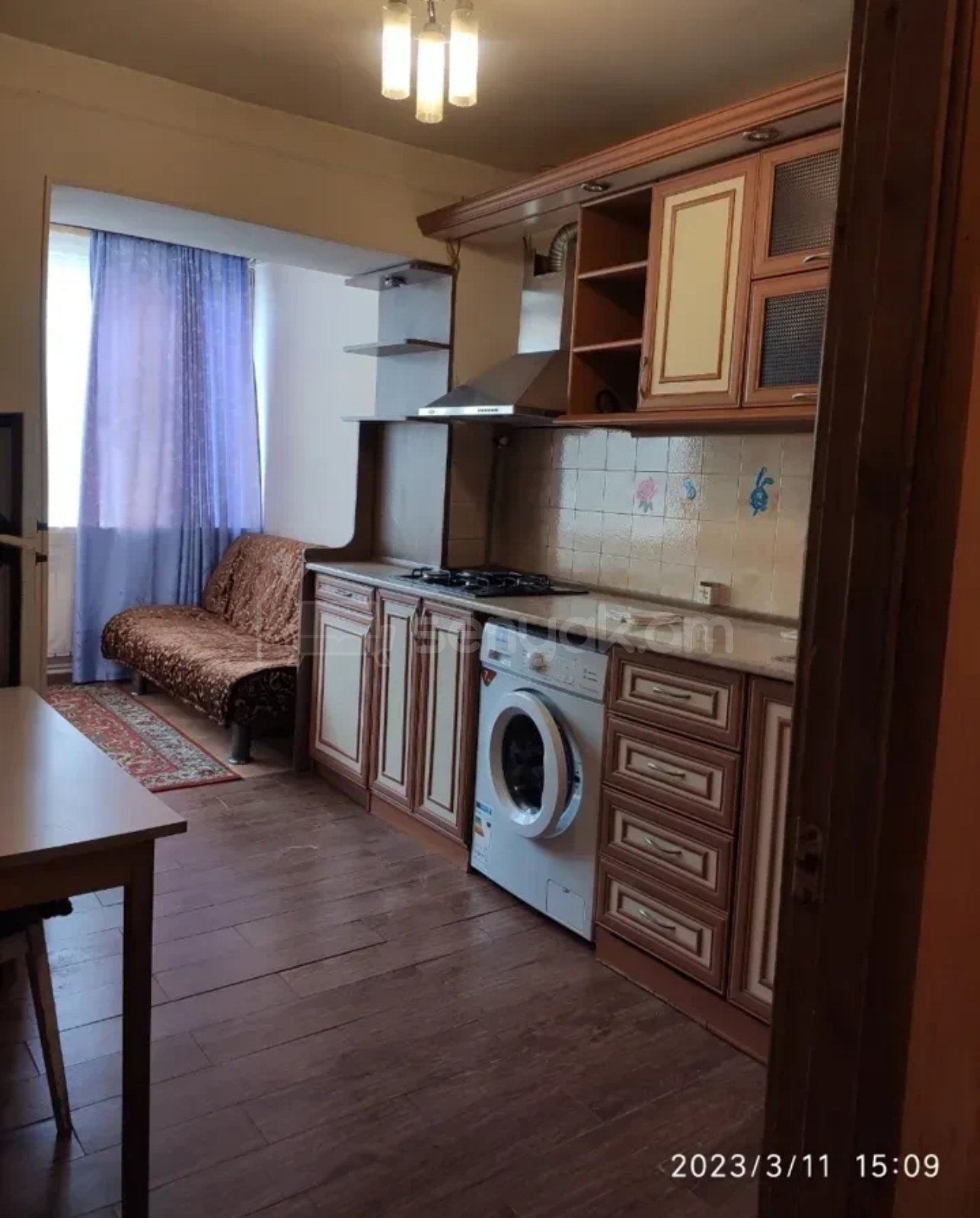 2 Սենյականոց Բնակարան Քարե Շենքում, 53քմ, 2/5 հարկ, Նորմալ Վիճակում, Կահավորված