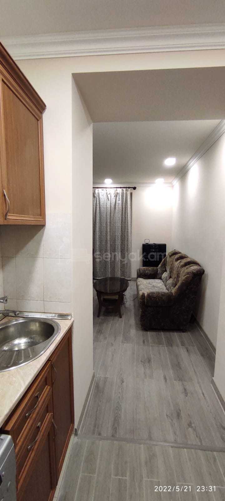 1 Սենյականոց Բնակարան, 45քմ, 4/4 հարկ, Կապիտալ Վերանորոգված