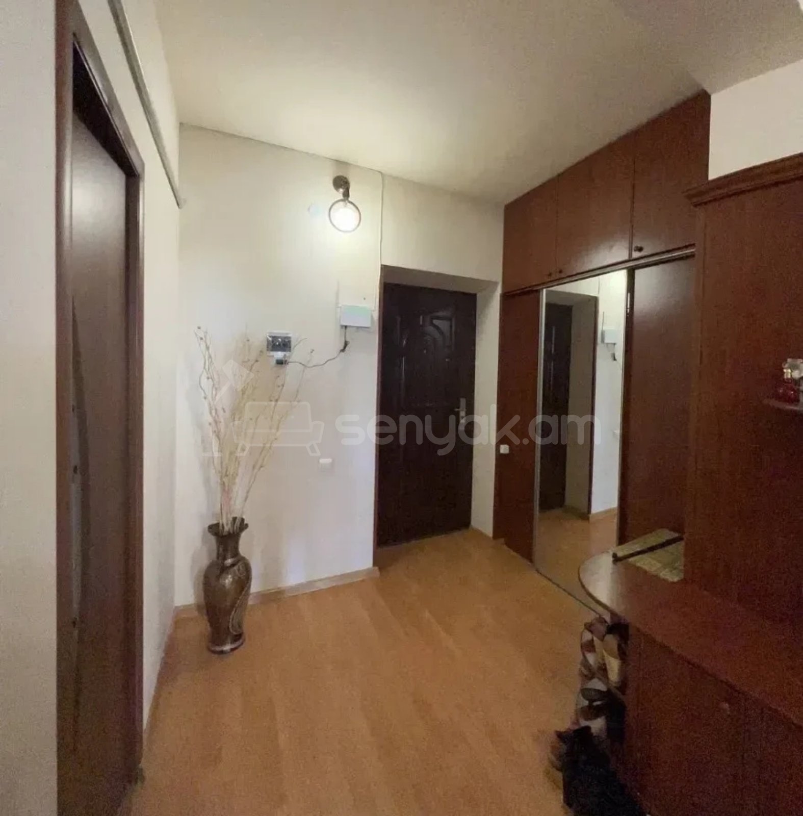 2 Սենյականոց Բնակարան, 74քմ, 5/12 հարկ, Կապիտալ Վերանորոգված, Կահավորված, Արևկող