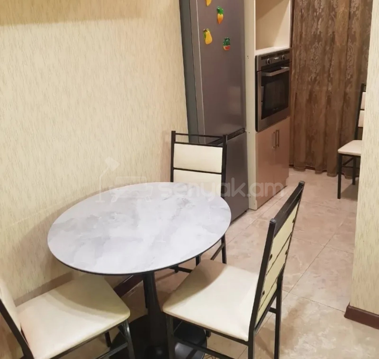 3 Սենյականոց Բնակարան, 68քմ, 2/9 հարկ, Դիզայներական Վերանորոգված, Կահավորված, Արևկող