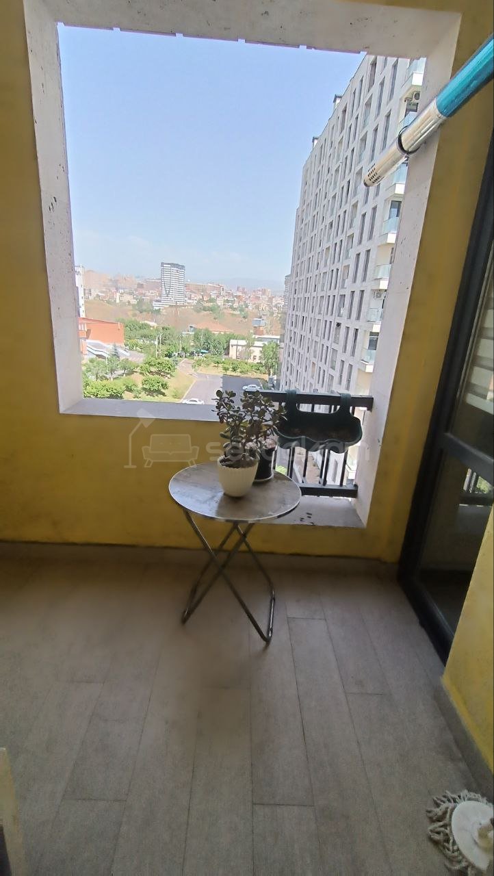 3 Սենյականոց Բնակարան Նորակառույցում, 70քմ, 9/16 հարկ, Դիզայներական Վերանորոգված, Կահավորված, Արևկող