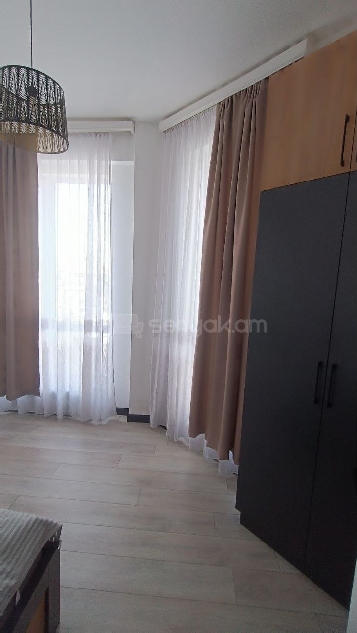 3 Սենյականոց Բնակարան Նորակառույցում, 70քմ, 9/16 հարկ, Դիզայներական Վերանորոգված, Կահավորված, Արևկող