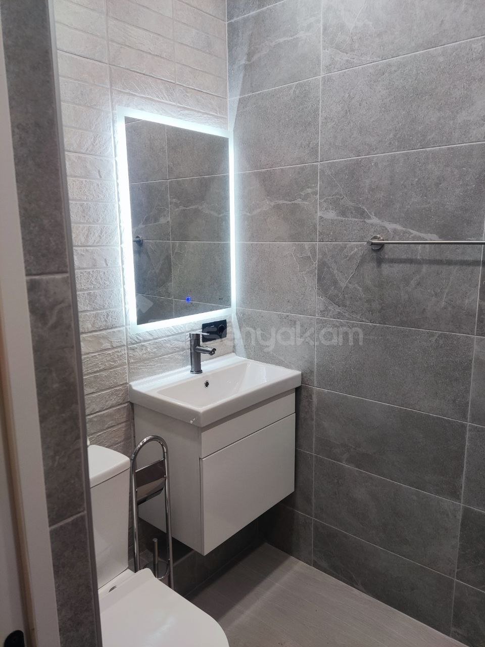 3 Սենյականոց Բնակարան Նորակառույցում, 70քմ, 9/16 հարկ, Դիզայներական Վերանորոգված, Կահավորված, Արևկող