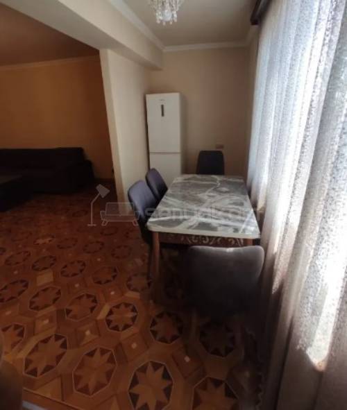 3 Սենյականոց Բնակարան Քարե Շենքում, 77քմ, 5/5 հարկ, Կապիտալ Վերանորոգված, Կահավորված, Արևկող