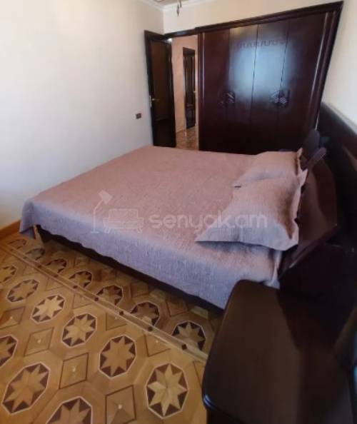 3 Սենյականոց Բնակարան Քարե Շենքում, 77քմ, 5/5 հարկ, Կապիտալ Վերանորոգված, Կահավորված, Արևկող