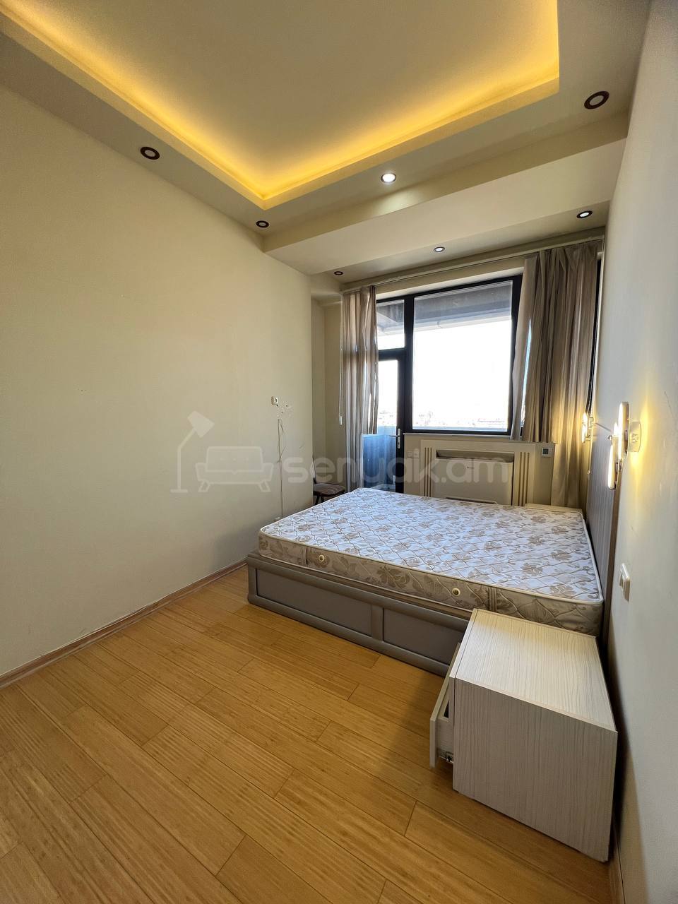 3 Սենյականոց Բնակարան Նորակառույցում, 85քմ, 8/22 հարկ, Դիզայներական Վերանորոգված, Կահավորված