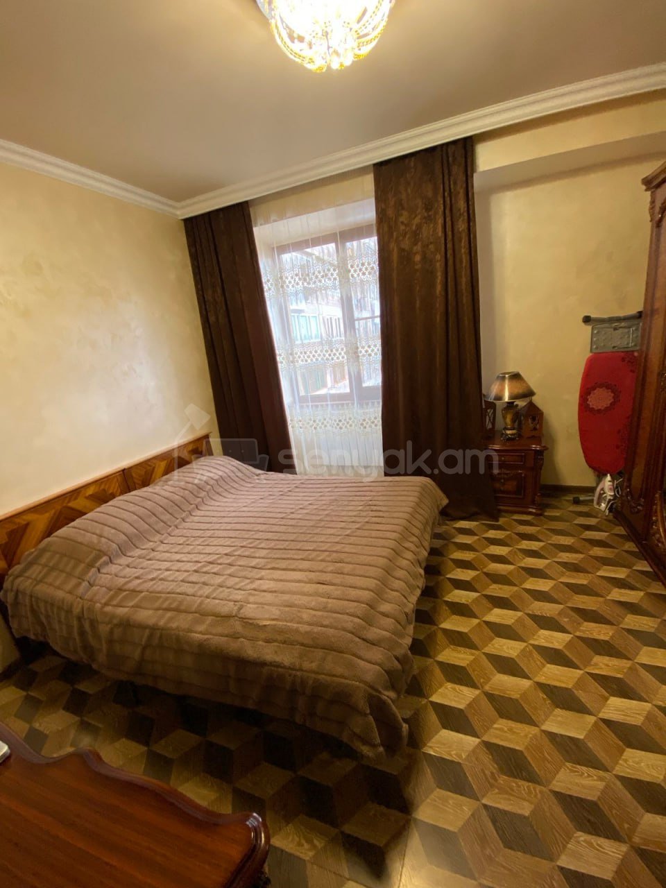 4 Սենյականոց Բնակարան, 90քմ, 5/9 հարկ, Կապիտալ Վերանորոգված