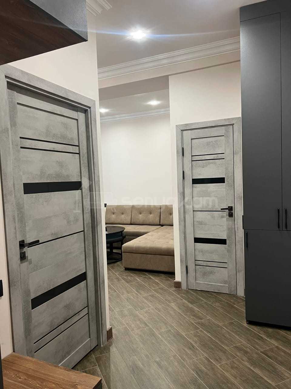 2 Սենյականոց Բնակարան Նորակառույցում, 40քմ, 2/4 հարկ, Դիզայներական Վերանորոգված