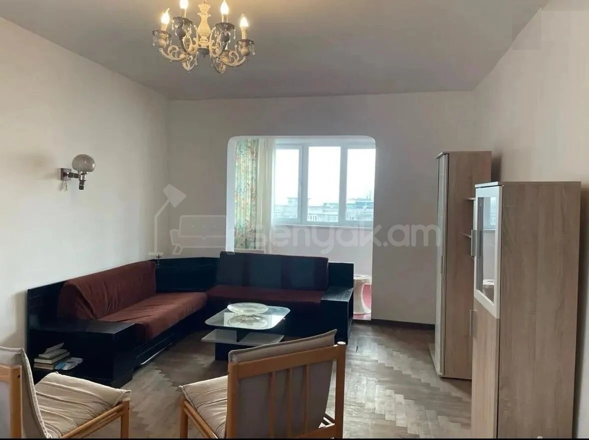 1 Սենյականոց Բնակարան, 54քմ, 9/9 հարկ, Նորմալ Վիճակում