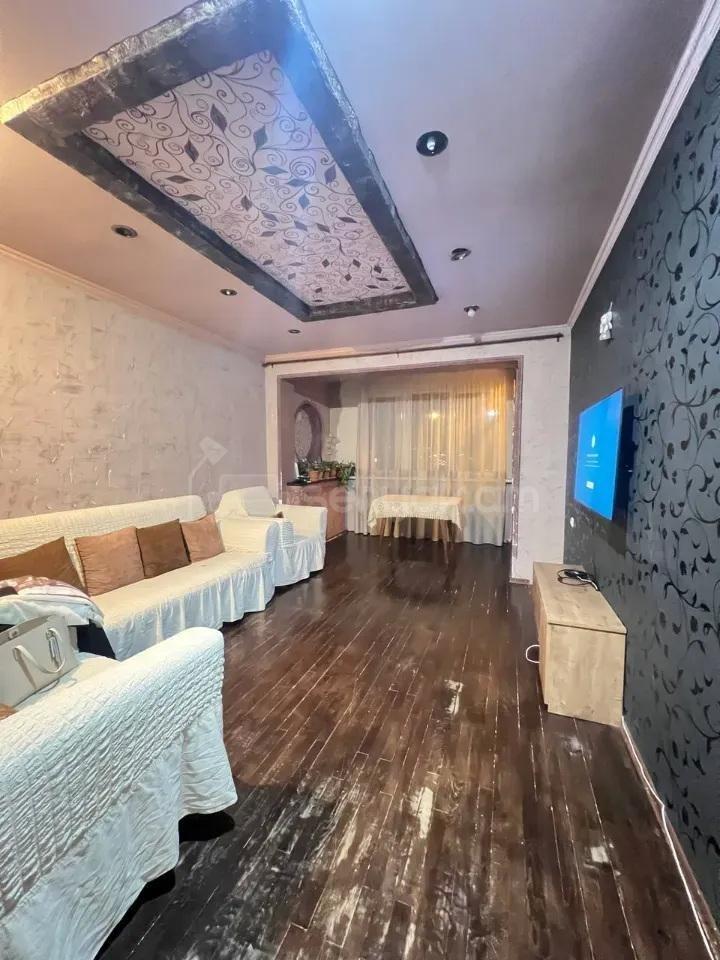 3 Սենյականոց Բնակարան Քարե Շենքում, 76քմ, 5/5 հարկ, Կոսմետիկ Վերանորոգված