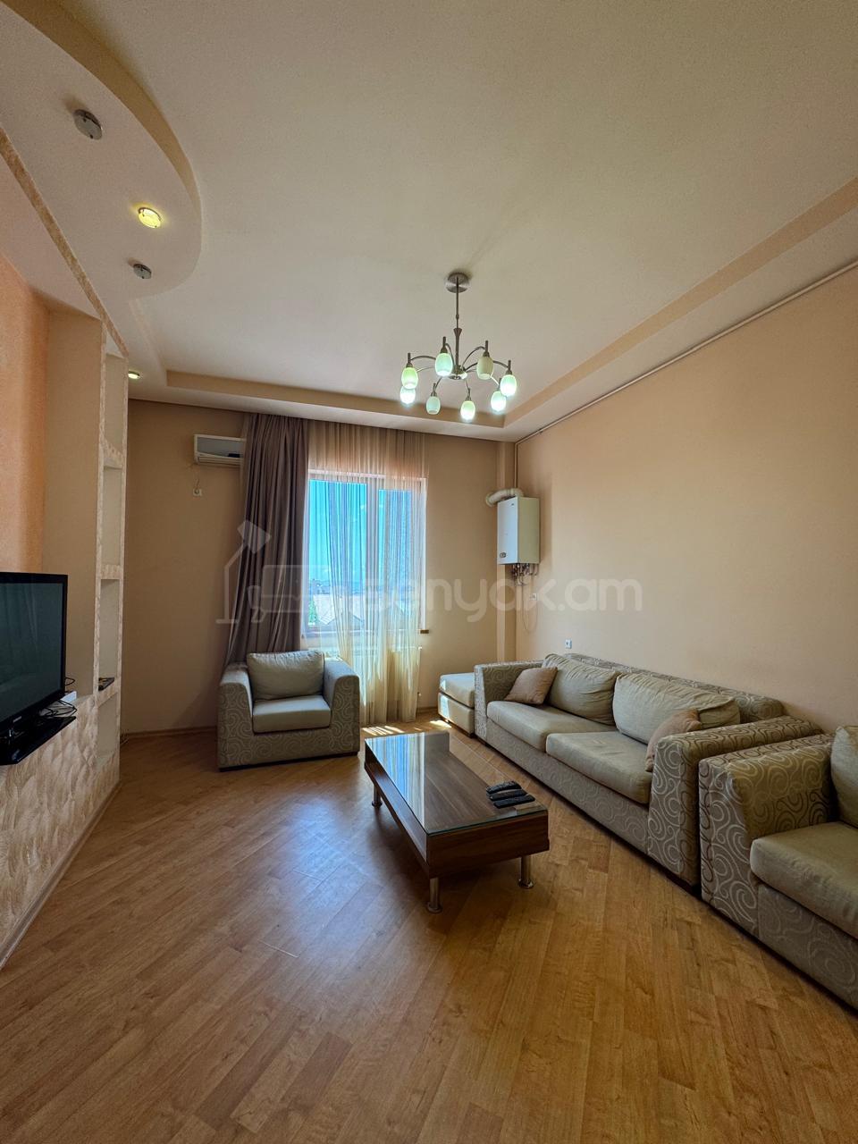 2 Սենյականոց Բնակարան Նորակառույցում, 54քմ, 3/5 հարկ, Կապիտալ Վերանորոգված, Կահավորված