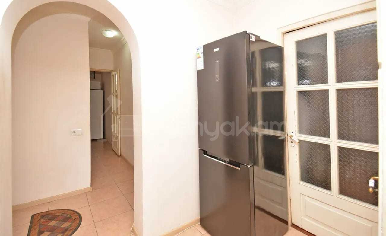 3 Սենյականոց Բնակարան, 74քմ, 4/4 հարկ, Կապիտալ Վերանորոգված
