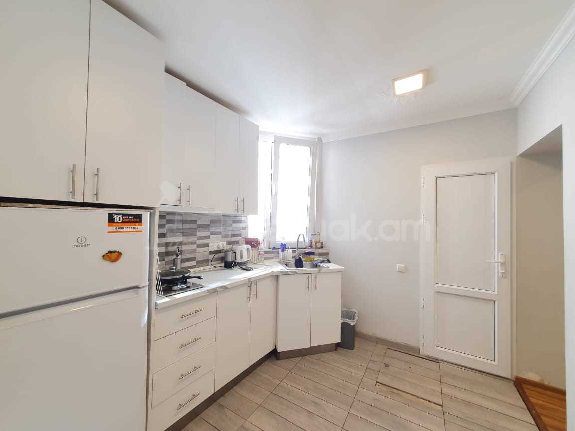2 Սենյականոց Բնակարան Քարե Շենքում, 50քմ, 1/1 հարկ, Կապիտալ Վերանորոգված, Կահավորված, Արևկող