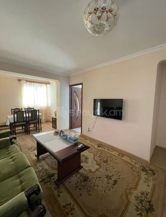 2 Սենյականոց Բնակարան Քարե Շենքում, 52քմ, 4/5 հարկ, Կապիտալ Վերանորոգված, Կահավորված, Արևկող