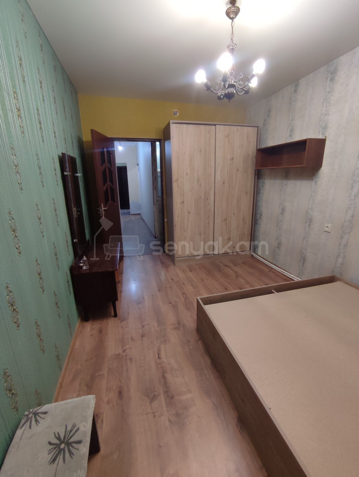 5 Սենյականոց Բնակարան, 103քմ, 2/5 հարկ, Կապիտալ Վերանորոգված