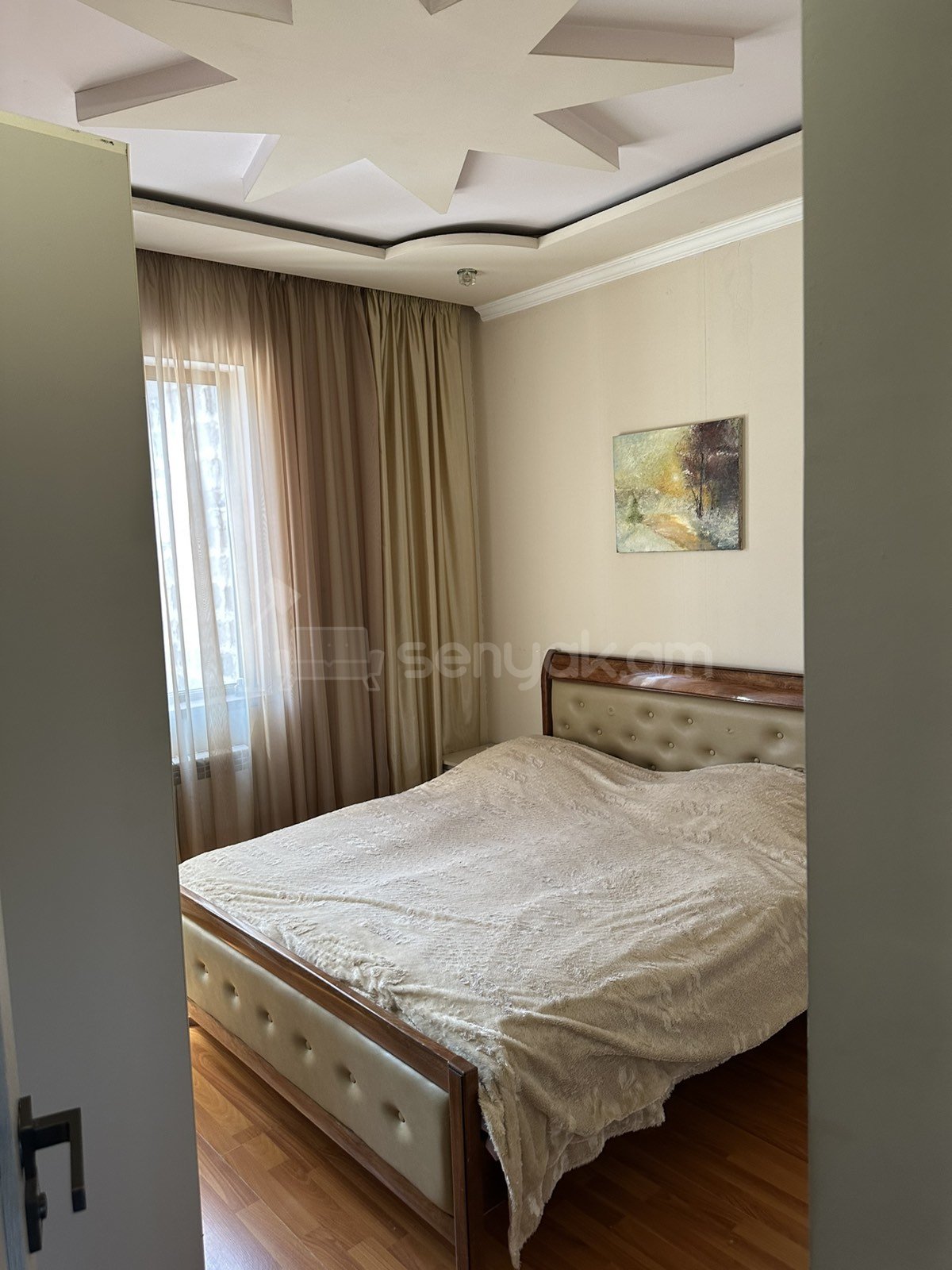 4 Սենյականոց Բնակարան Քարե Շենքում, 65քմ, 2/2 հարկ, Կապիտալ Վերանորոգված