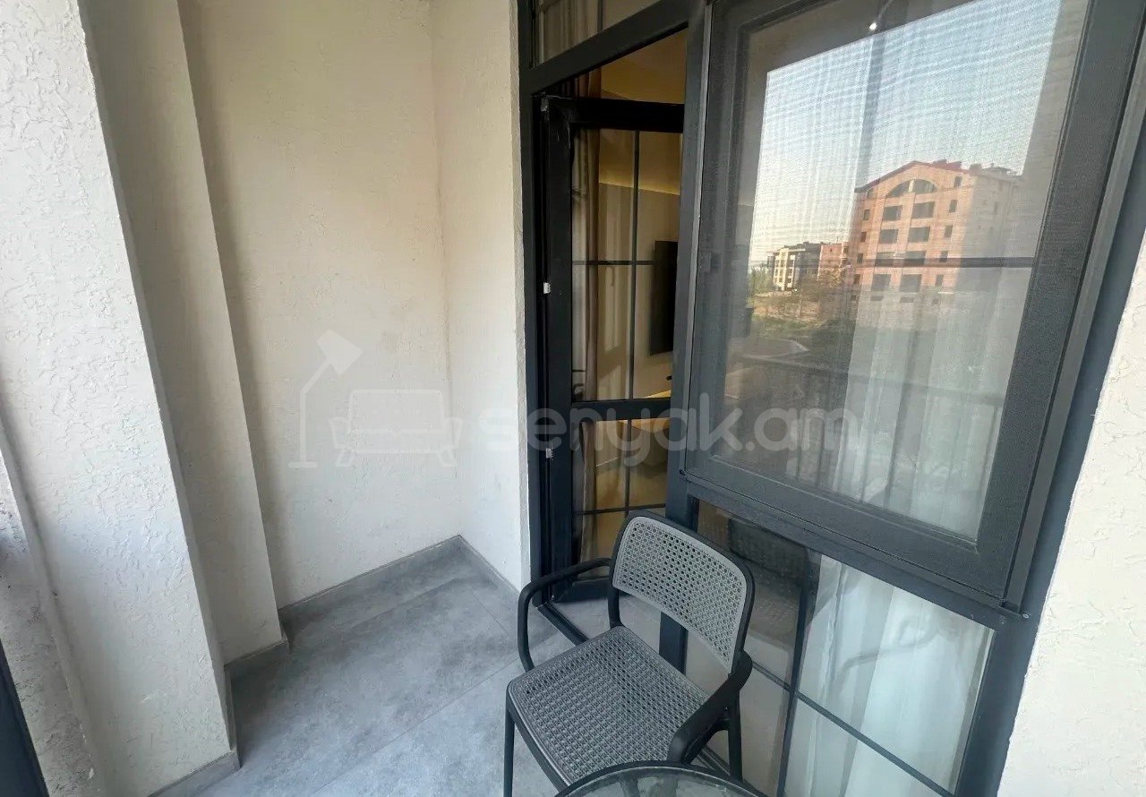 3 Սենյականոց Բնակարան Նորակառույցում, 89քմ, 4/12 հարկ, Դիզայներական Վերանորոգված