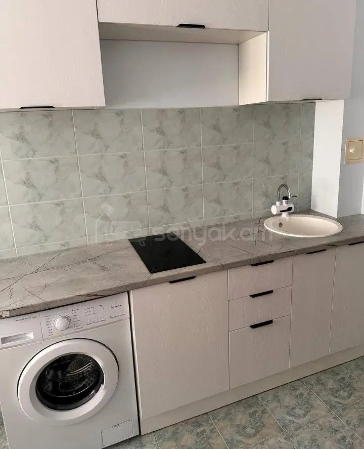 1 Սենյականոց Բնակարան, 38քմ, 7/9 հարկ, Կապիտալ Վերանորոգված