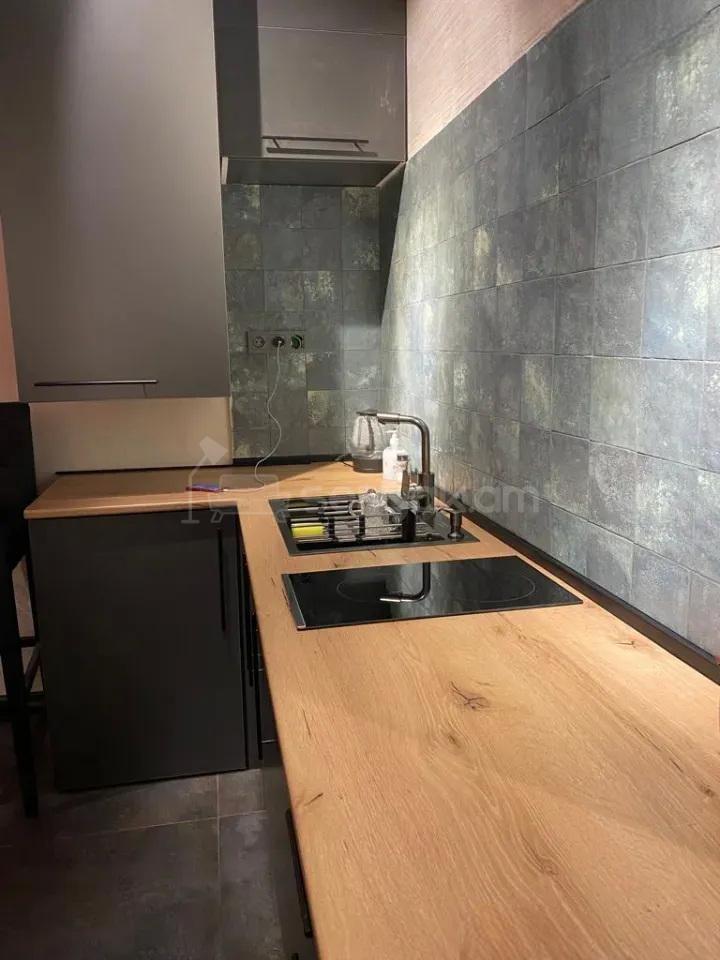 1 Սենյականոց Բնակարան Նորակառույցում, 30քմ, 2/4 հարկ, Կապիտալ Վերանորոգված