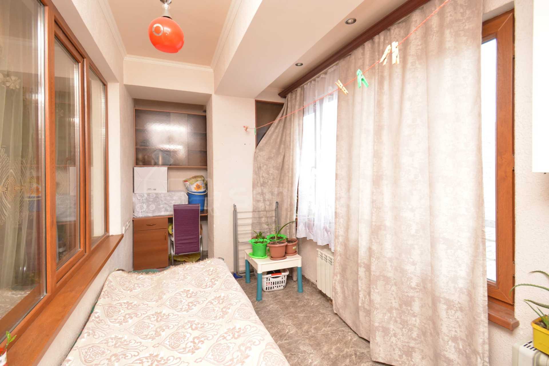 4 Սենյականոց Բնակարան, 80քմ, 7/14 հարկ, Կապիտալ Վերանորոգված